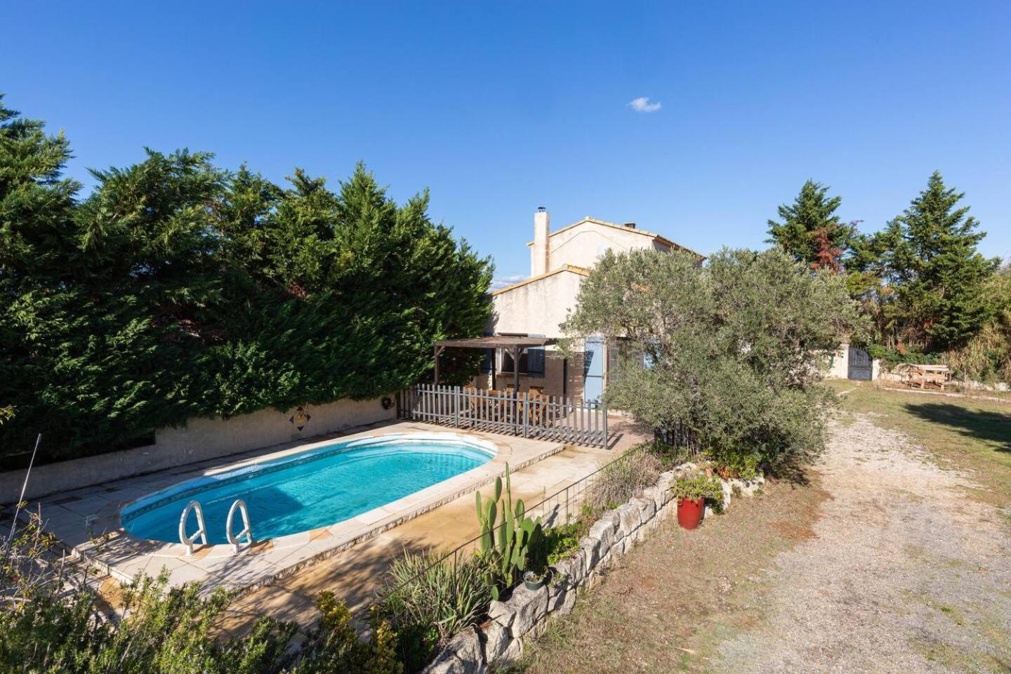 Mas Provencal De 120M2 En Camargue, Avec Piscine Et Parking Inclus, Ideal Pour Des Vacances Arles Exteriér fotografie